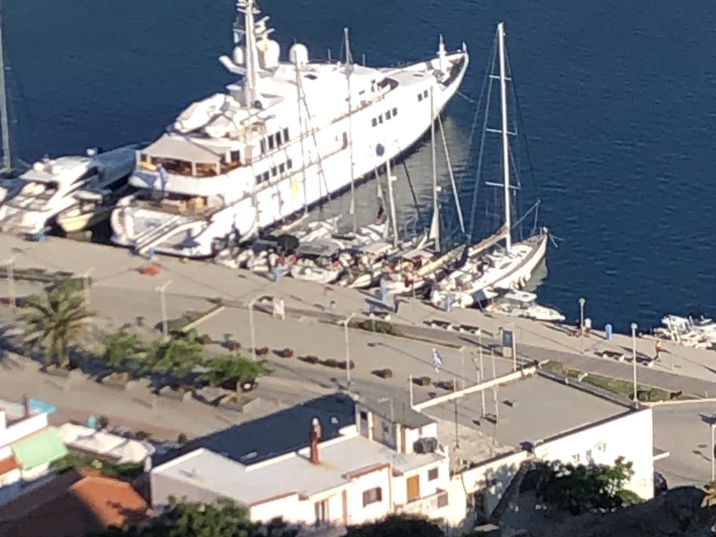 IMG_3967 Myrnia Hafen aus Sicht des Castle