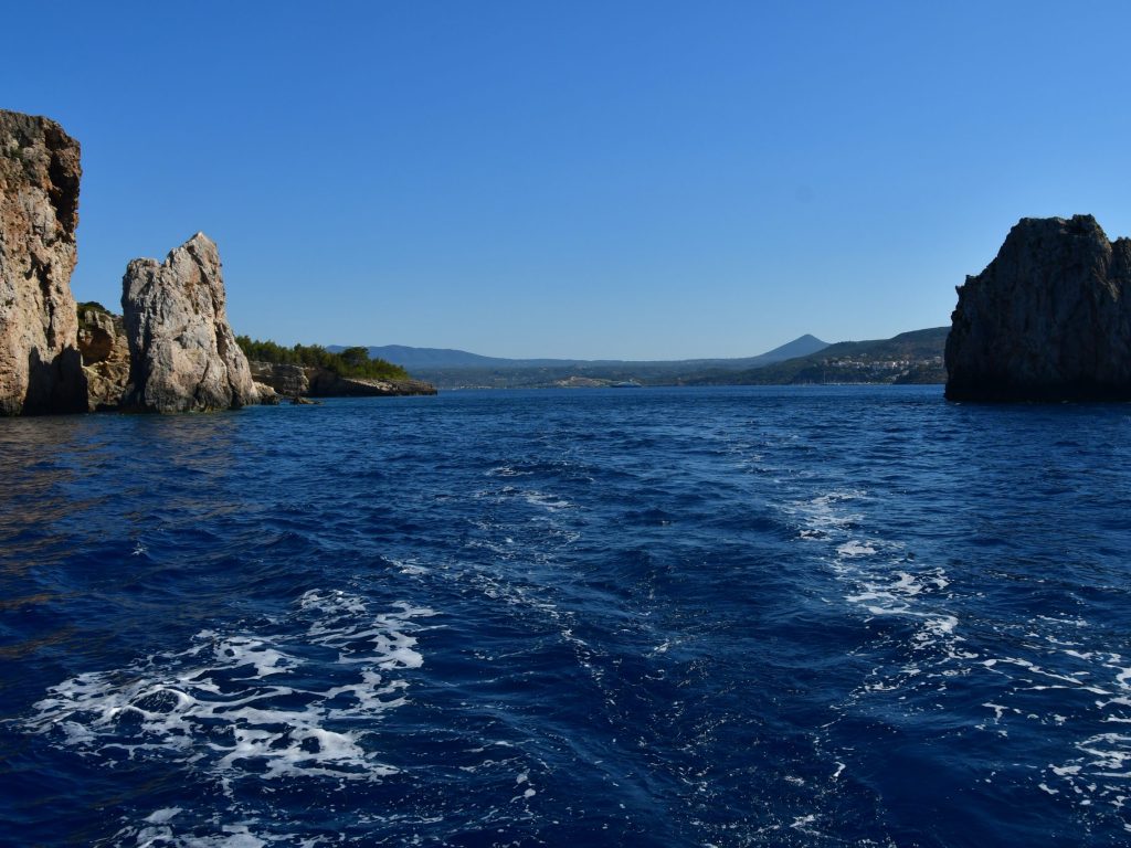 DSC_2333 Durchgahrt bei Nisos Pylos